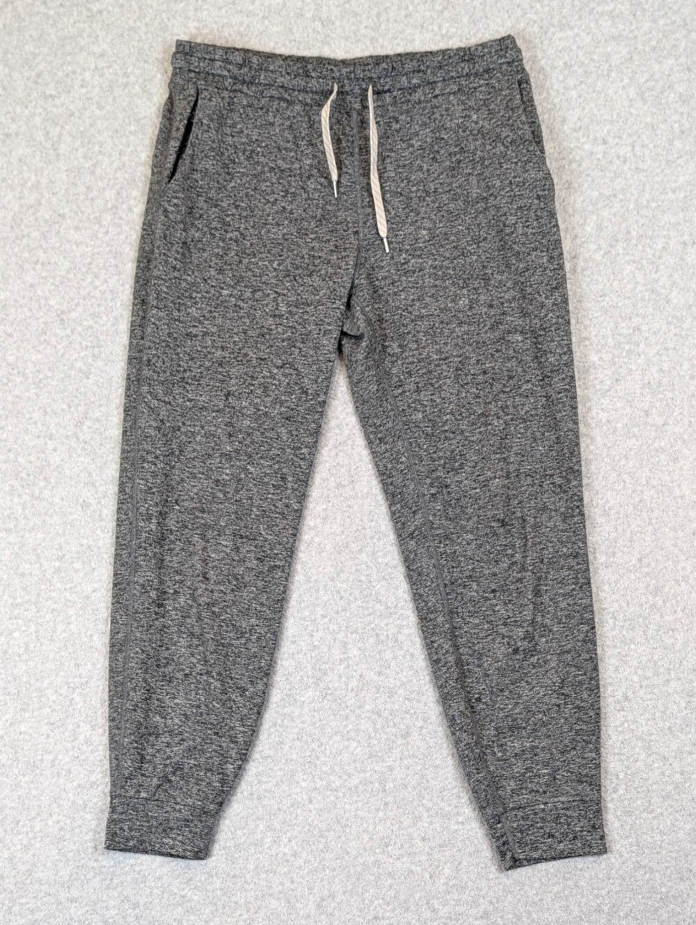Vuori Performance Joggers Women's Small Gray Dreamknit Sweatpants Lounge VW303